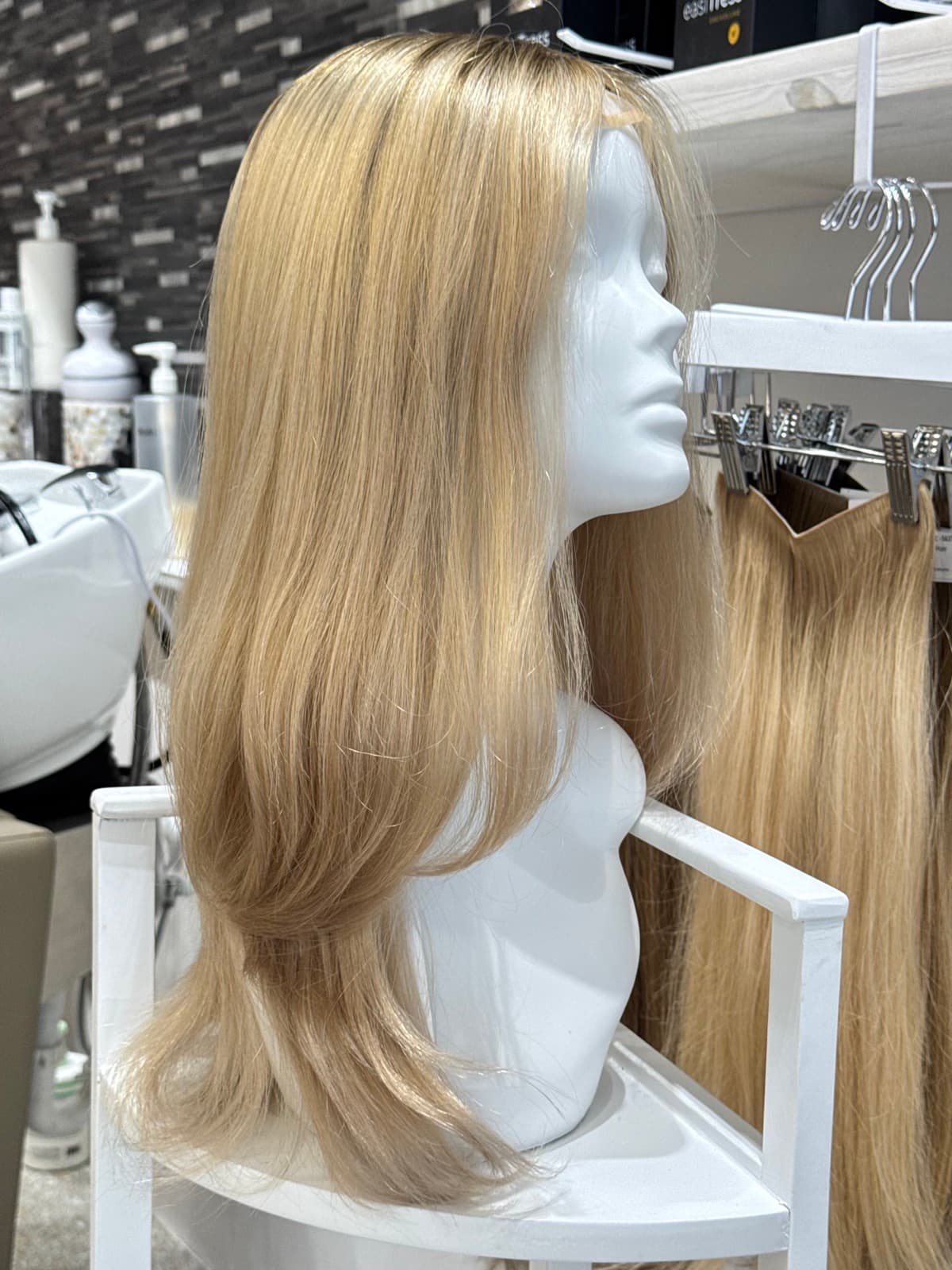 Long Wavy Blonde Wig